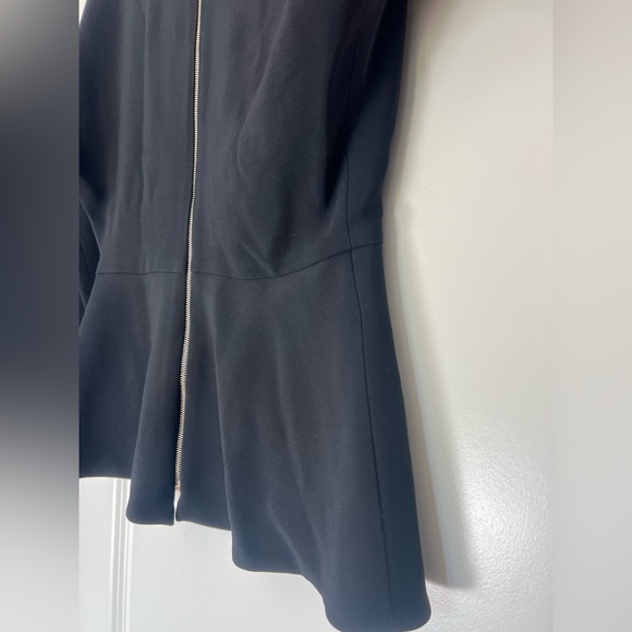 🌟 Elie Saab Black Crepe Peplum Top – Size 36 (IT/FR) - Picture 9 of 11